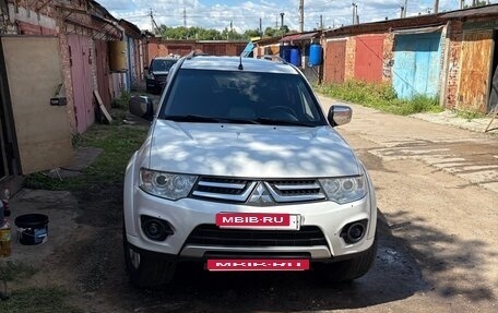 Mitsubishi Pajero Sport II рестайлинг, 2015 год, 2 000 000 рублей, 8 фотография