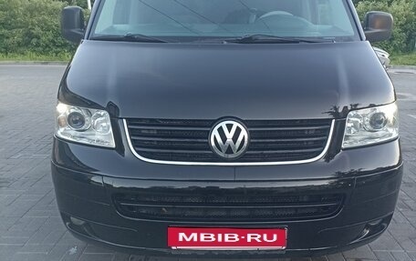 Volkswagen Caravelle T5, 2008 год, 1 550 000 рублей, 4 фотография