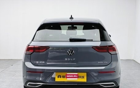 Volkswagen Golf VIII, 2022 год, 1 840 000 рублей, 6 фотография