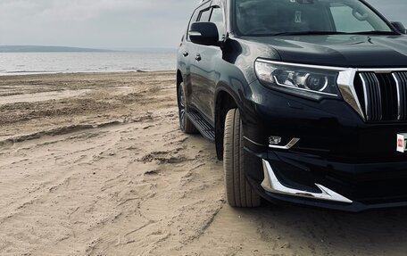 Toyota Land Cruiser Prado 150 рестайлинг 2, 2019 год, 4 850 000 рублей, 8 фотография