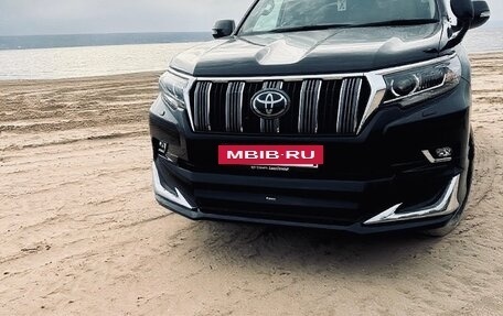 Toyota Land Cruiser Prado 150 рестайлинг 2, 2019 год, 4 850 000 рублей, 6 фотография