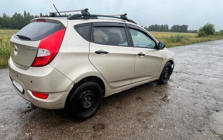 Hyundai Solaris II рестайлинг, 2011 год, 470 000 рублей, 4 фотография