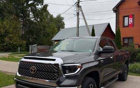 Toyota Tundra II, 2014 год, 4 080 000 рублей, 8 фотография