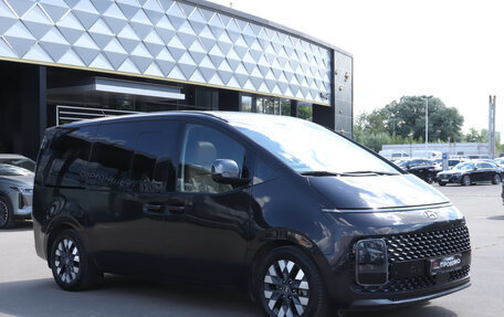 Hyundai Staria, 2022 год, 5 490 000 рублей, 4 фотография