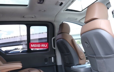 Hyundai Staria, 2022 год, 5 490 000 рублей, 25 фотография