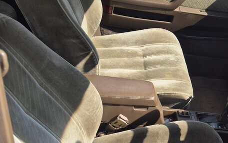 Toyota Vista, 1985 год, 140 000 рублей, 3 фотография