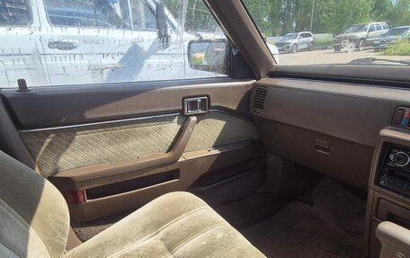 Toyota Vista, 1985 год, 140 000 рублей, 5 фотография