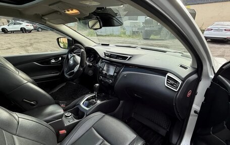 Nissan Qashqai, 2016 год, 1 790 000 рублей, 10 фотография