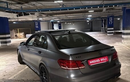 Mercedes-Benz E-Класс AMG, 2014 год, 3 500 000 рублей, 4 фотография