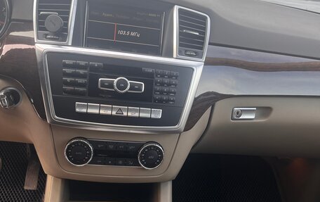 Mercedes-Benz M-Класс, 2011 год, 2 170 000 рублей, 7 фотография
