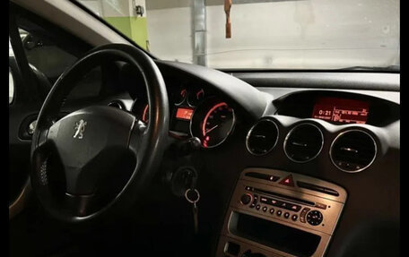 Peugeot 308 II, 2010 год, 295 000 рублей, 3 фотография
