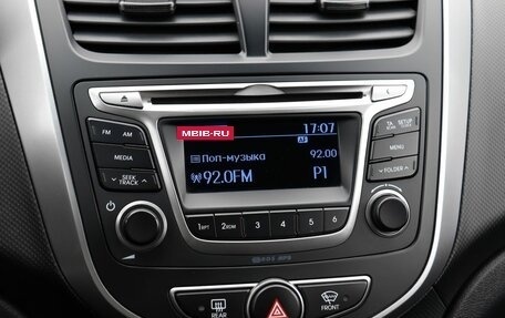 Hyundai Solaris II рестайлинг, 2016 год, 990 000 рублей, 14 фотография