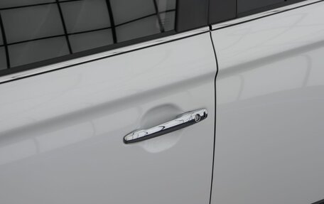 Mitsubishi Outlander III рестайлинг 3, 2018 год, 2 950 000 рублей, 20 фотография