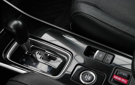 Mitsubishi Outlander III рестайлинг 3, 2018 год, 2 950 000 рублей, 17 фотография