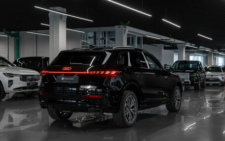 Audi Q5, 2026 год, 6 090 000 рублей, 5 фотография