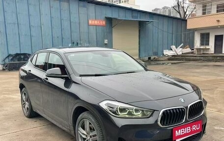 BMW X2, 2022 год, 1 570 000 рублей, 3 фотография