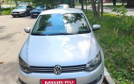 Volkswagen Polo VI (EU Market), 2013 год, 700 000 рублей, 1 фотография