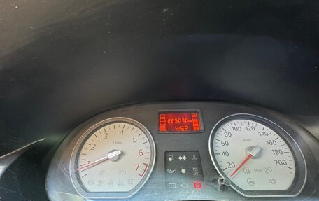 Renault Logan I, 2006 год, 220 000 рублей, 10 фотография