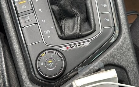 Volkswagen Tiguan II, 2018 год, 3 300 000 рублей, 9 фотография