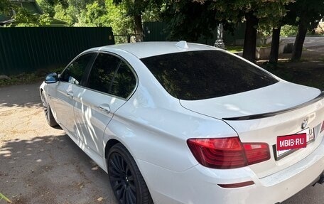 BMW 5 серия, 2013 год, 1 800 000 рублей, 3 фотография