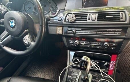 BMW 5 серия, 2013 год, 1 800 000 рублей, 9 фотография