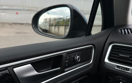 Volkswagen Touareg III, 2014 год, 2 600 000 рублей, 9 фотография
