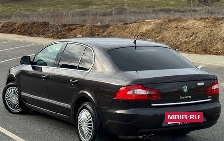 Skoda Superb III рестайлинг, 2009 год, 900 000 рублей, 12 фотография