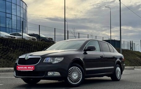Skoda Superb III рестайлинг, 2009 год, 900 000 рублей, 15 фотография