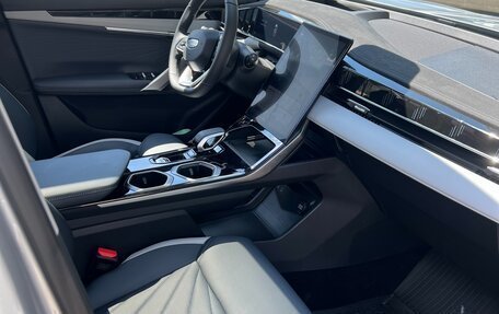 Geely Atlas, 2024 год, 2 695 000 рублей, 21 фотография