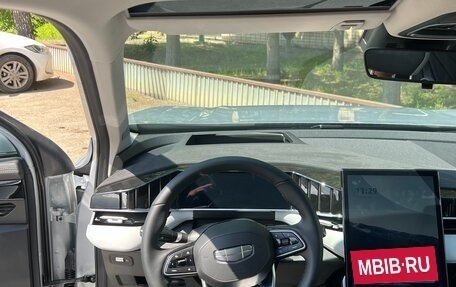 Geely Atlas, 2024 год, 2 695 000 рублей, 16 фотография