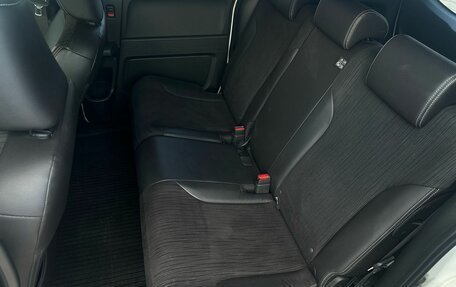 Honda Freed I, 2014 год, 1 370 000 рублей, 11 фотография