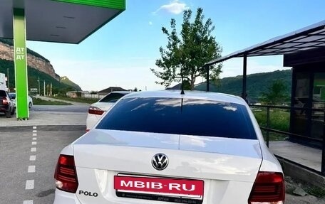Volkswagen Polo VI (EU Market), 2016 год, 800 000 рублей, 3 фотография