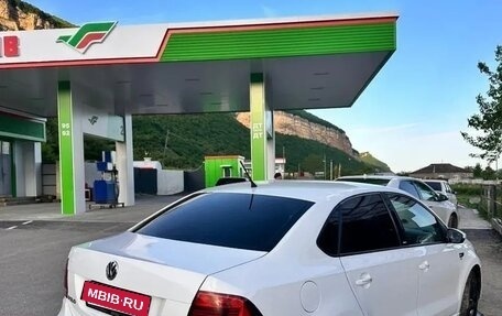 Volkswagen Polo VI (EU Market), 2016 год, 800 000 рублей, 1 фотография