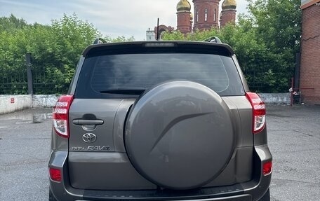 Toyota RAV4, 2011 год, 1 300 000 рублей, 5 фотография