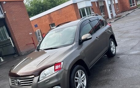 Toyota RAV4, 2011 год, 1 300 000 рублей, 2 фотография