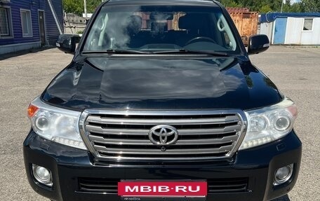 Toyota Land Cruiser 200, 2013 год, 4 300 000 рублей, 7 фотография