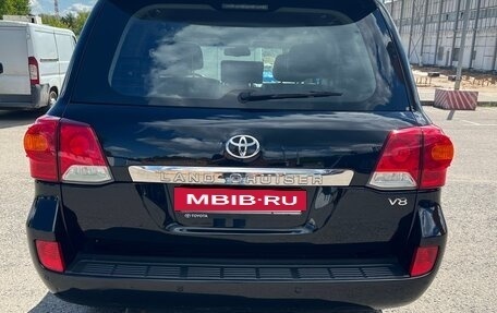 Toyota Land Cruiser 200, 2013 год, 4 300 000 рублей, 6 фотография