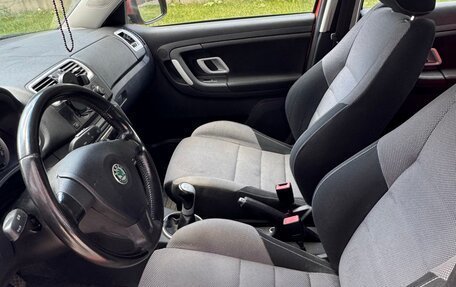 Skoda Fabia II, 2008 год, 450 000 рублей, 12 фотография