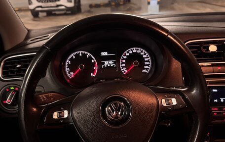 Volkswagen Polo VI (EU Market), 2018 год, 1 300 000 рублей, 4 фотография