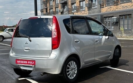 Mitsubishi Colt VI рестайлинг, 2003 год, 300 000 рублей, 2 фотография