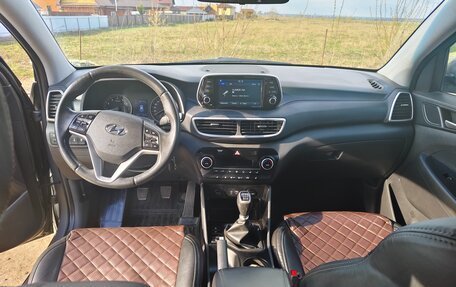 Hyundai Tucson III, 2019 год, 2 300 000 рублей, 7 фотография