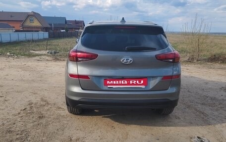 Hyundai Tucson III, 2019 год, 2 300 000 рублей, 2 фотография