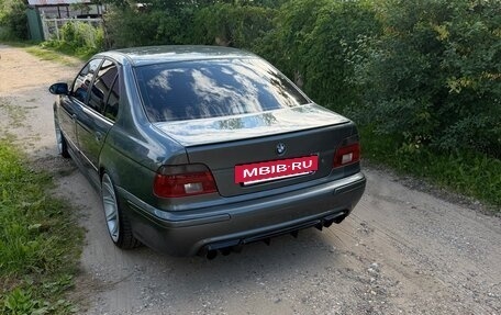 BMW 5 серия, 2002 год, 850 000 рублей, 2 фотография