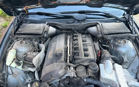 BMW 5 серия, 2002 год, 850 000 рублей, 10 фотография