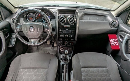 Renault Duster I рестайлинг, 2017 год, 1 295 000 рублей, 8 фотография