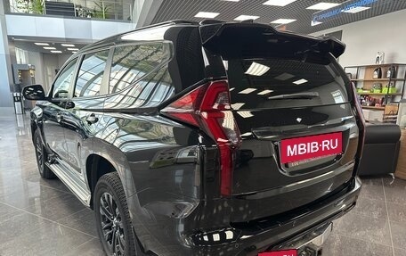 Mitsubishi Montero Sport, 2022 год, 3 990 000 рублей, 3 фотография
