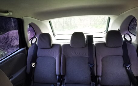 Nissan Almera Tino i, 2000 год, 350 000 рублей, 2 фотография