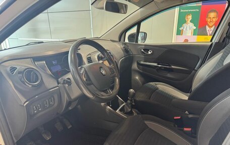 Renault Kaptur I рестайлинг, 2017 год, 1 459 000 рублей, 9 фотография