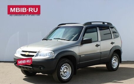 Chevrolet Niva I рестайлинг, 2017 год, 759 000 рублей, 6 фотография