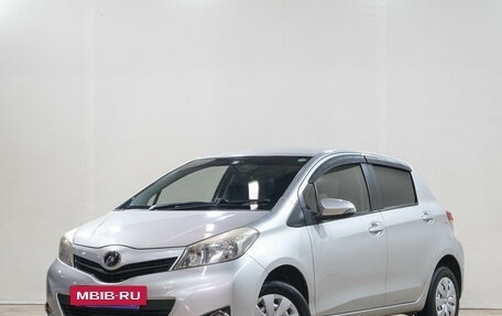 Toyota Vitz, 2013 год, 599 000 рублей, 4 фотография